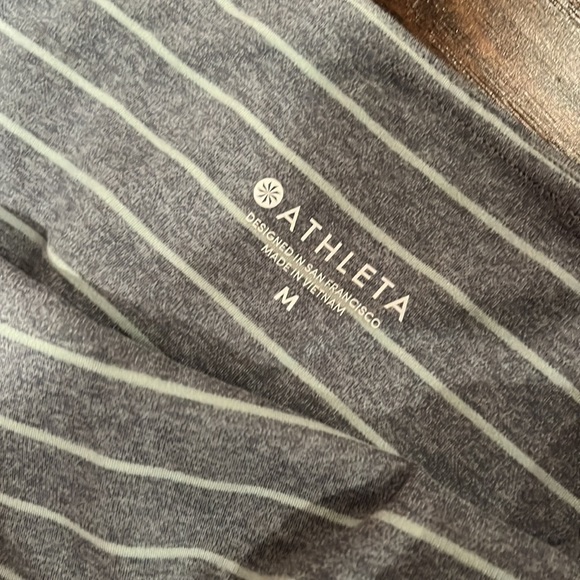 EUC Athleta leggings - Picture 2 of 4